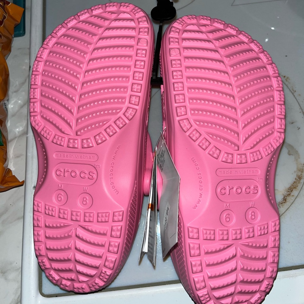 Crocs, size 8